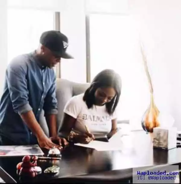 Photo: Tiwa Savage Officially Signs On To Jay Z’s Roc Nation
